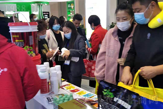 植物病毒病的“克星”！速殺蚜蟲白粉虱，，持效期長達40天！